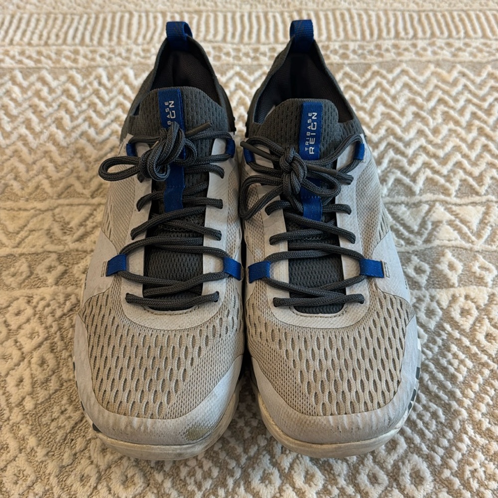 Under Armour Tribase Reign Sneakers size men’s 7.5